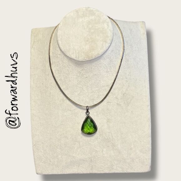 Sterling Silver 925 Omega Chain Necklace – Large Faceted Glass Pendant - Picture 3 of 9